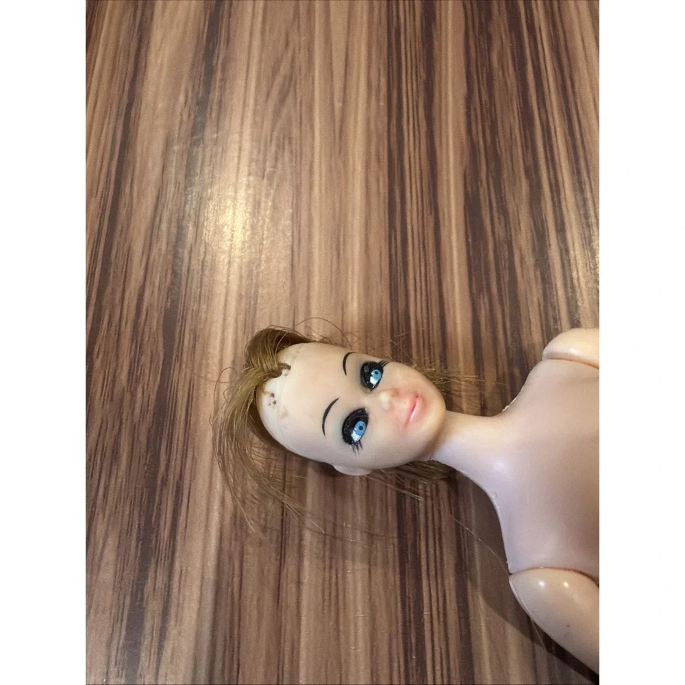 Vintage Mimi Hong Kong Fashion Doll 11.5